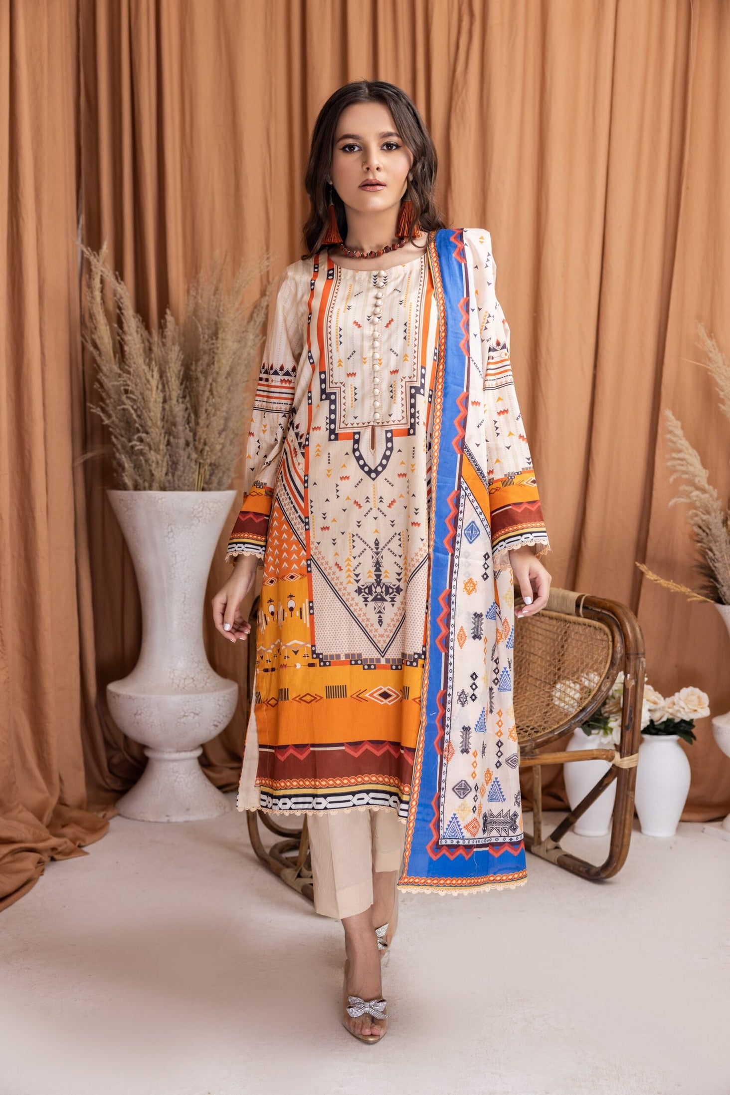 Regalia Salina Lawn`24 D#06