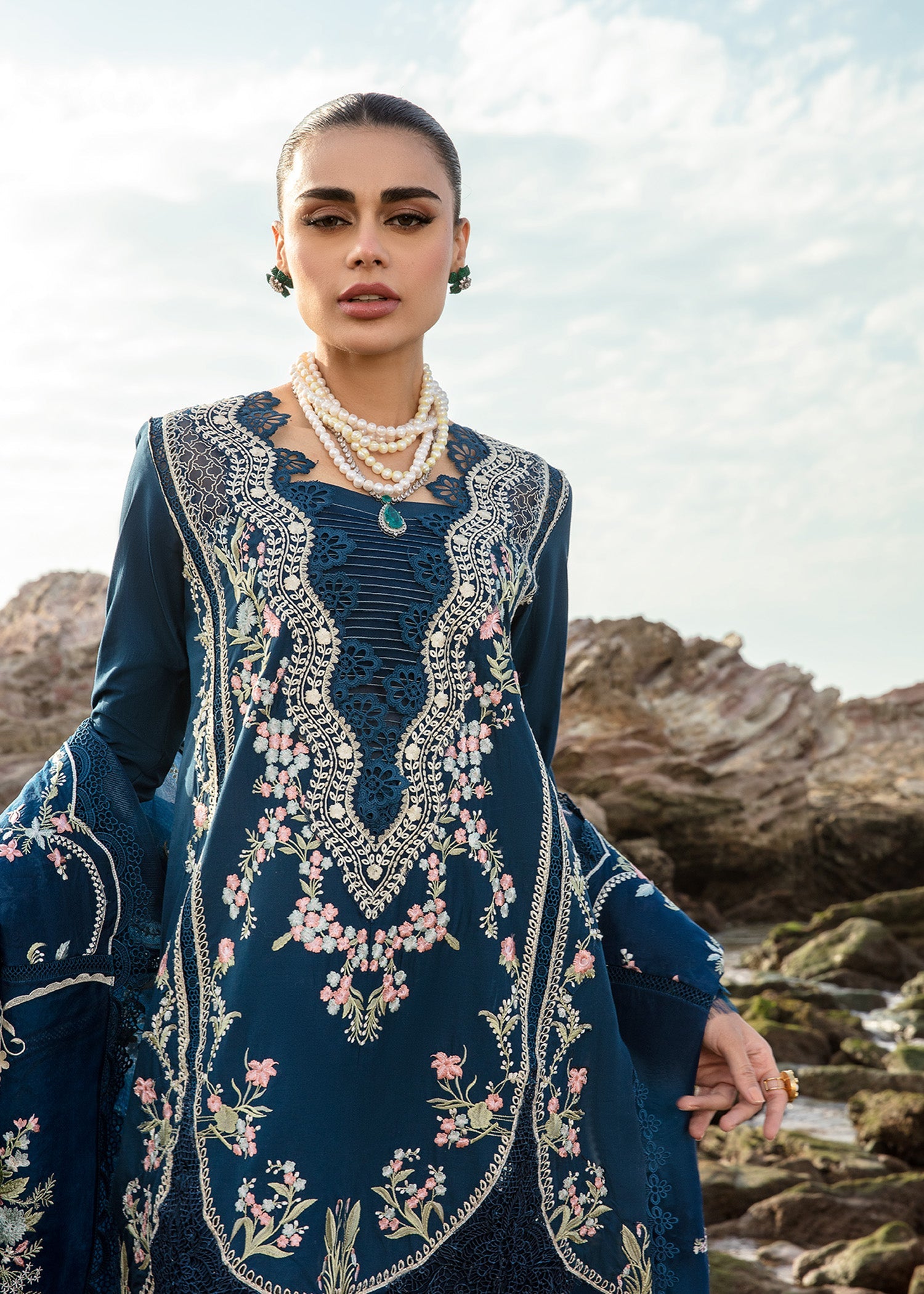 Saira Shakira By Crimson Lawn'24 D#1B