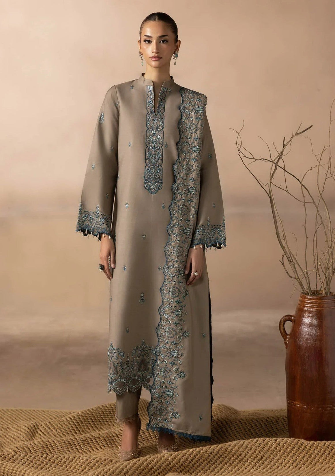 Raj Bari Sareen C/Kari Viscose`25 D#03