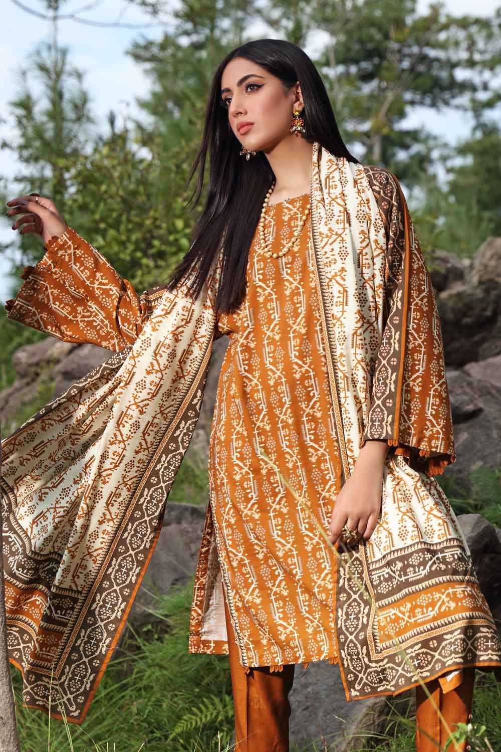 Gul Ahmed Winter Collection`21 LT # 12031 A