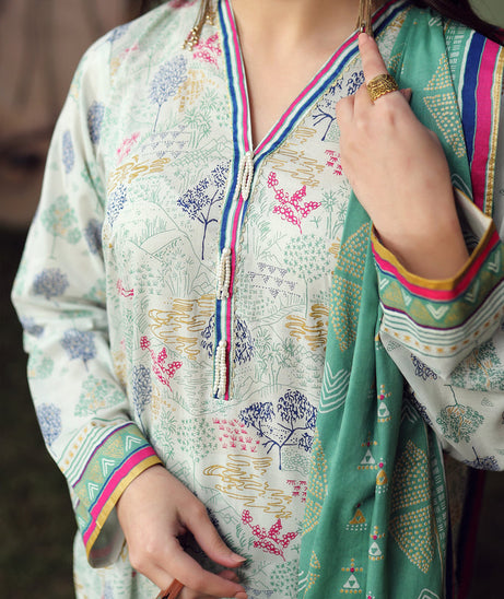 Lakhany Komal Lawn`22 D#2027 Grey