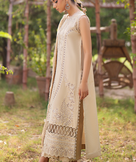 Hamdam Selin Emb Lawn`25 D#08