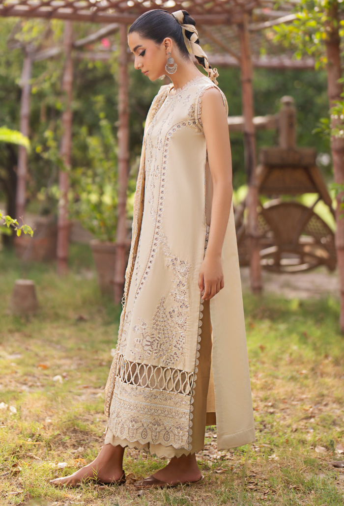 Hamdam Selin Emb Lawn`25 D#08