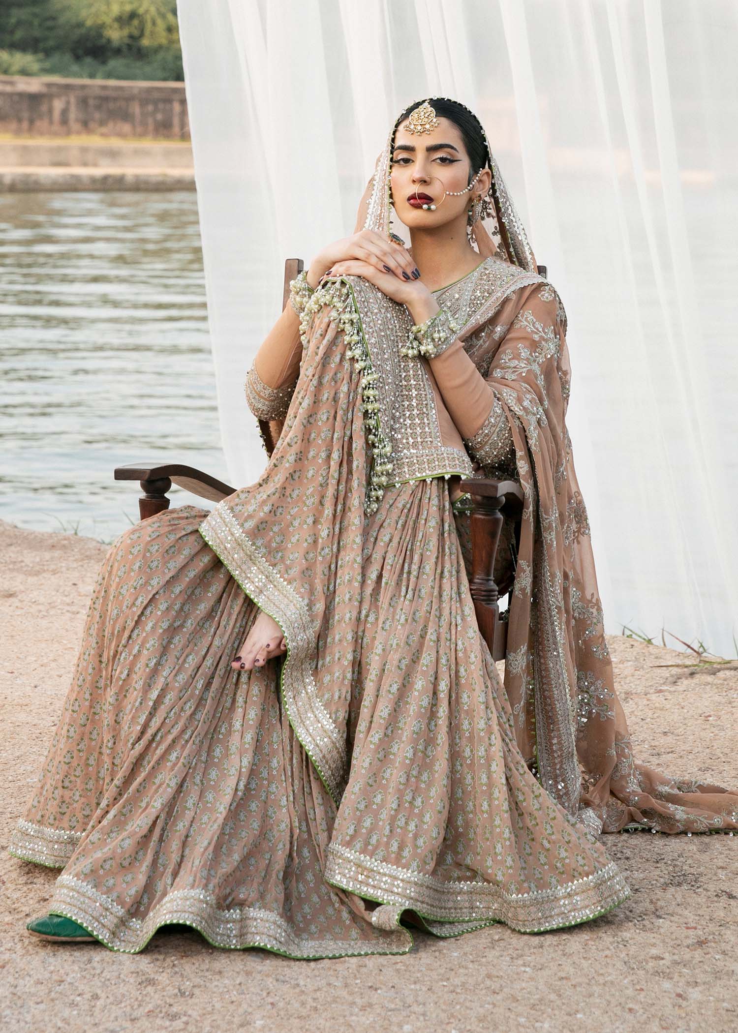 Hussain Rehar Paar Chiffon'22 D#215 (AABROO)