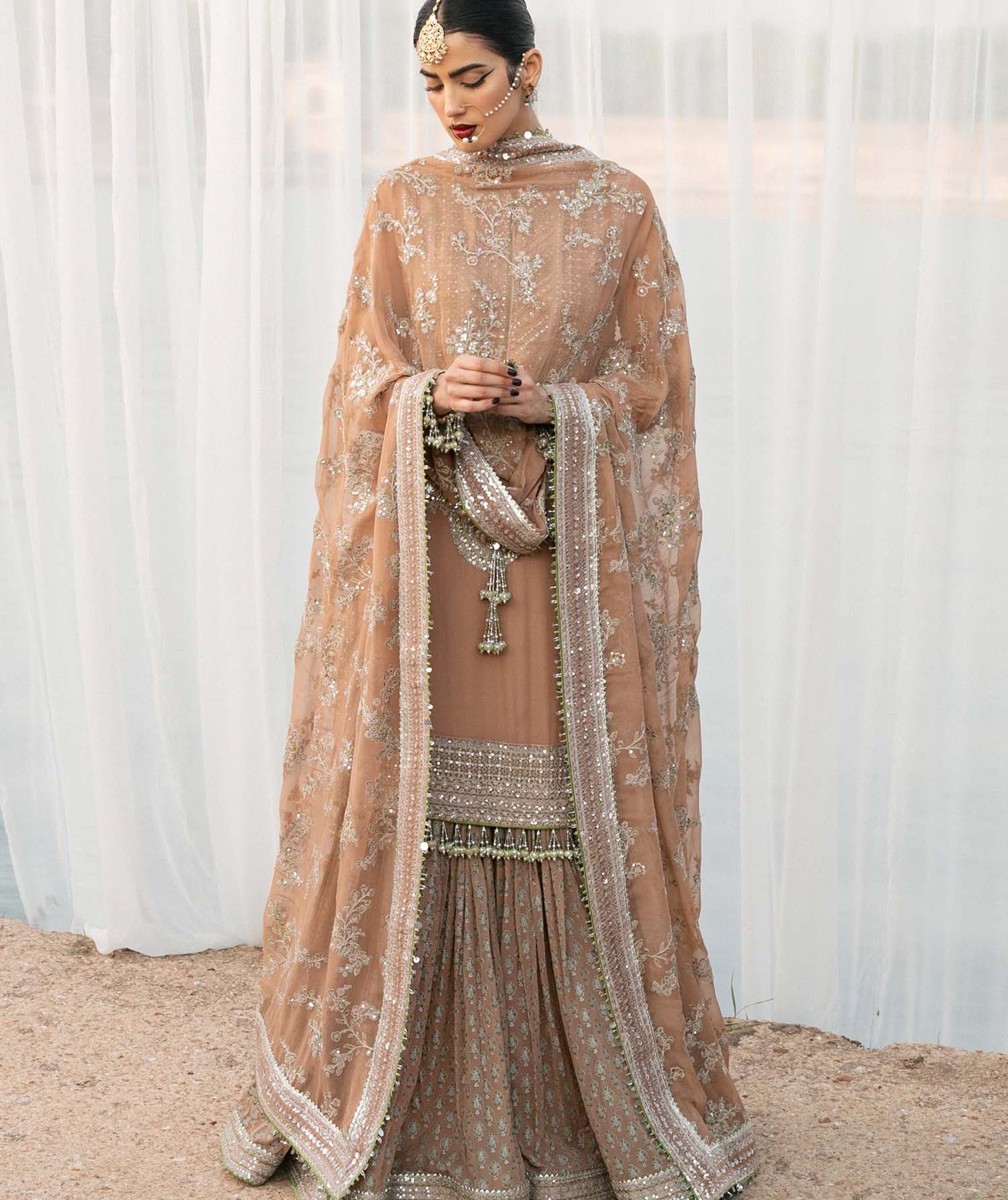Hussain Rehar Paar Chiffon'22 D#215 (AABROO)
