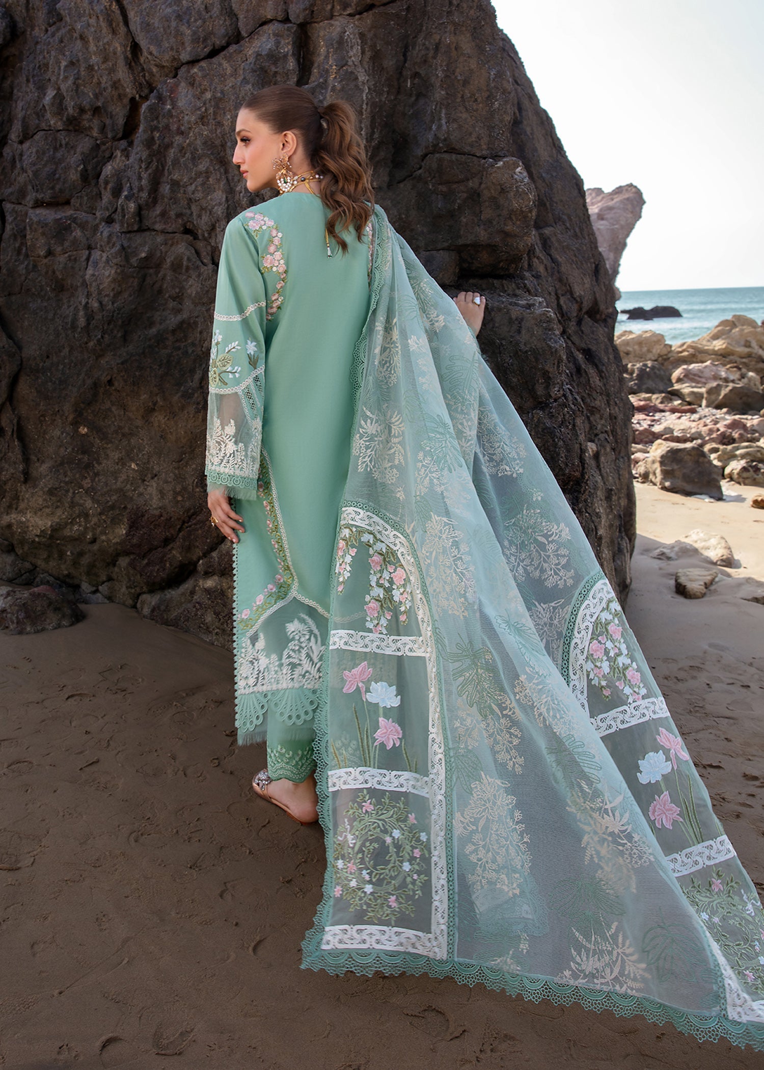 Saira Shakira By Crimson Lawn'24 D#6A
