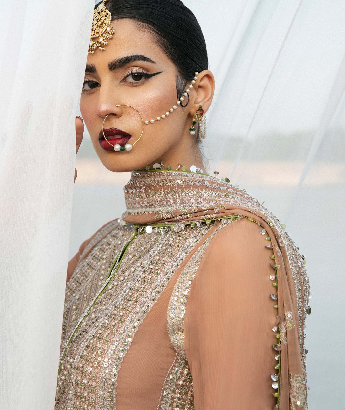 Hussain Rehar Paar Chiffon'22 D#215 (AABROO)