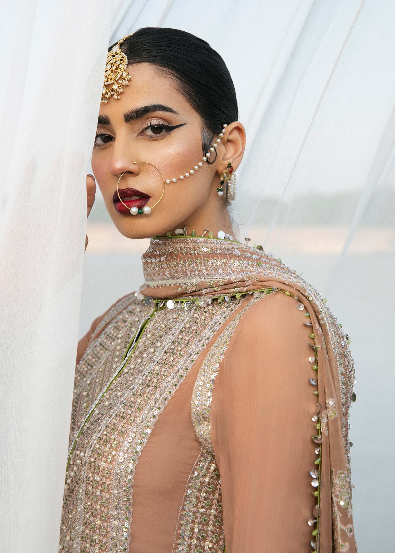 Hussain Rehar Paar Chiffon'22 D#215 (AABROO)