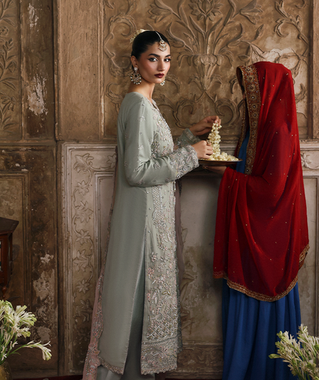 Eman Adeel Romansiyyah Luxury Formal`25 MAHPARI
