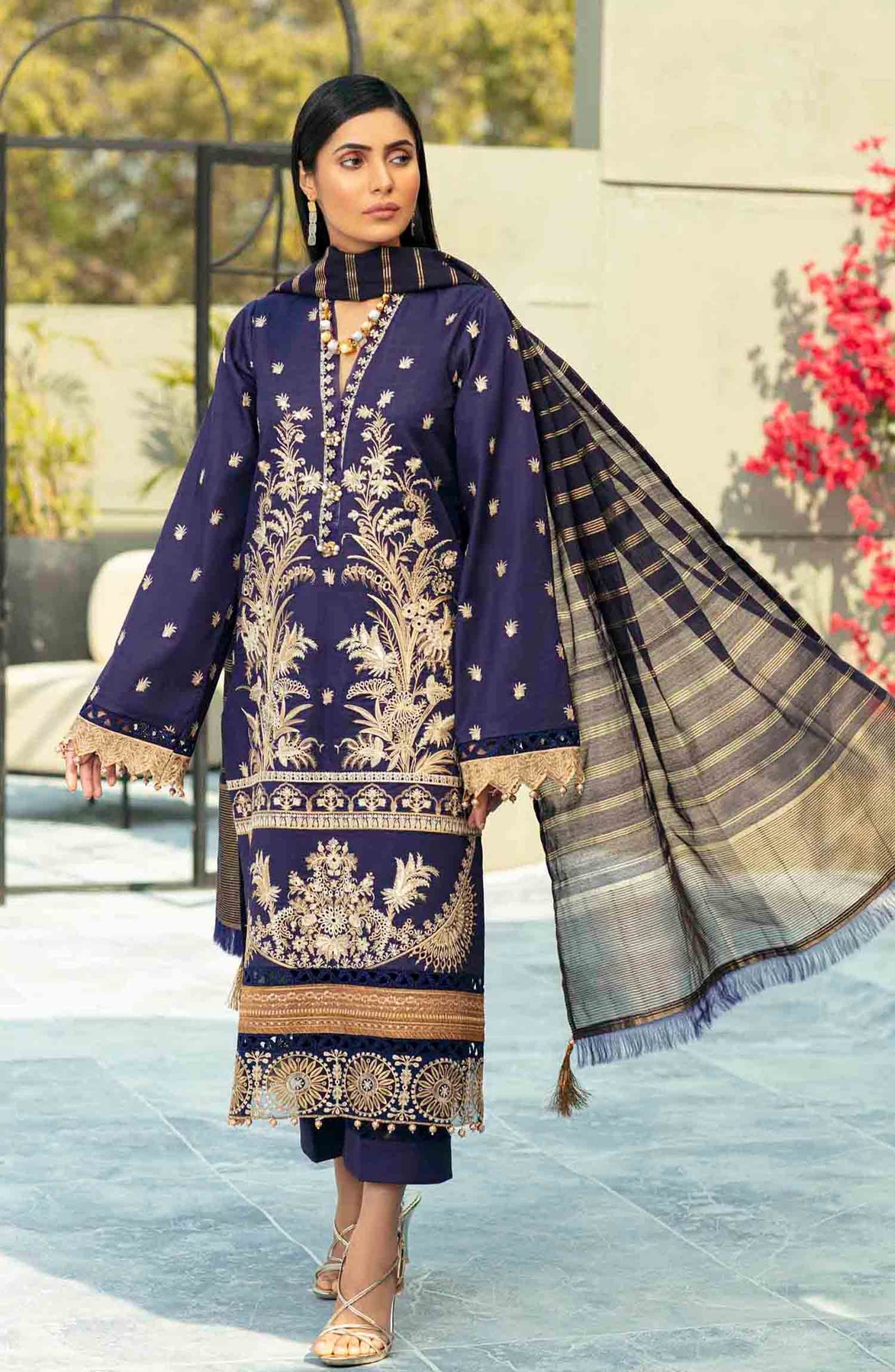 Raaya Carnation L/Lawn`22 D#02