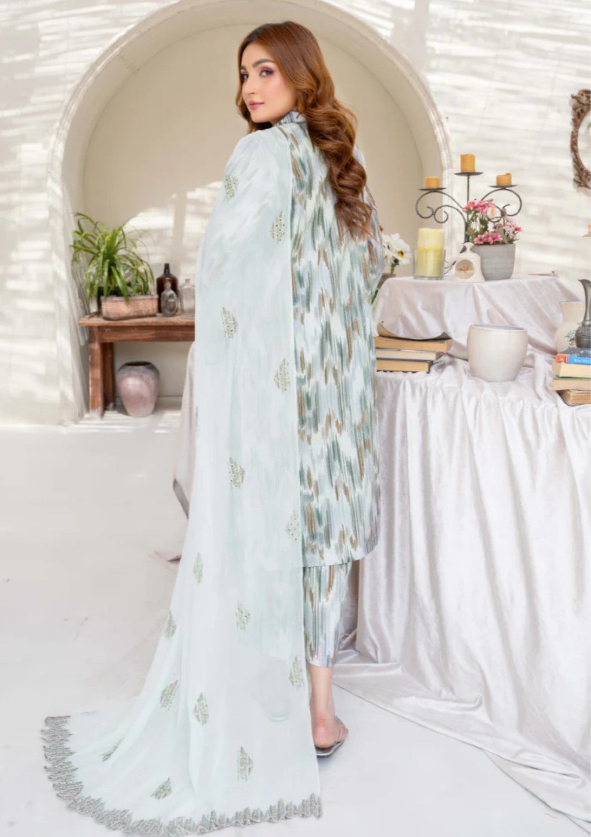 Humdum Ziva Emb Lawn'25 D#07