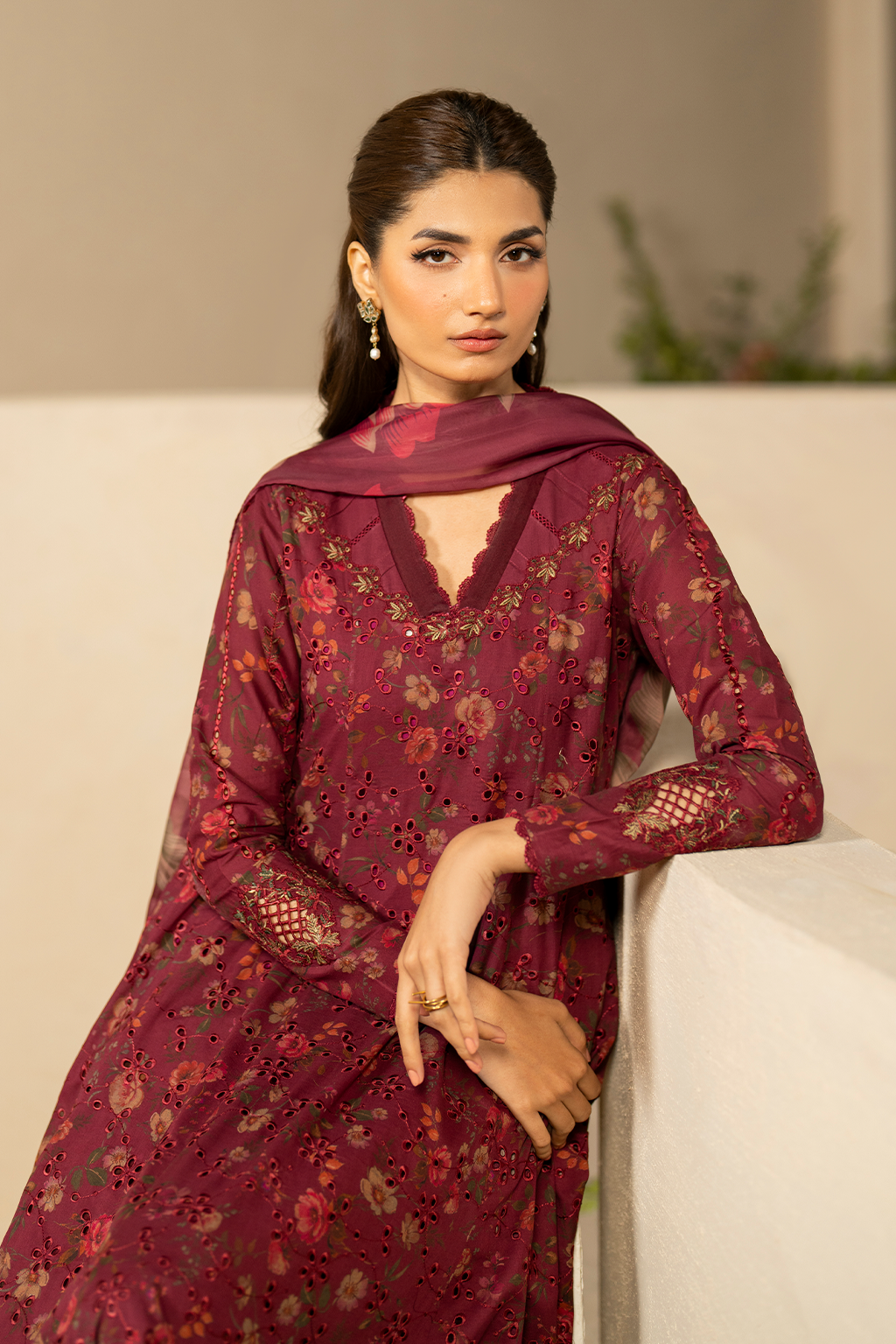 Iznik Festive Lawn Eid Edit'25 D#10