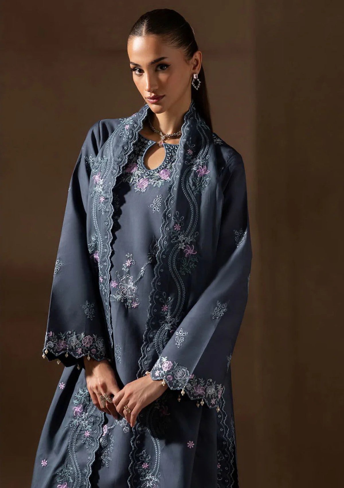 Raj Bari Sareen C/Kari Viscose`25 D#09