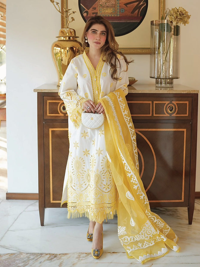Faiza Faisal Maya Lawn'24 (CERAN)