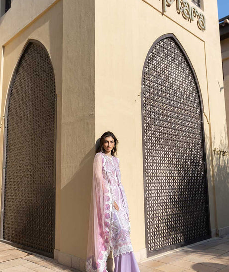 Sobia Nazir Luxury Lawn '22 D#9a