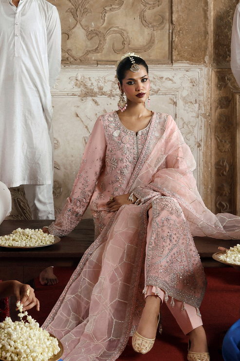 Eman Adeel Romansiyyah Luxury Formal`25 GULSHEEN
