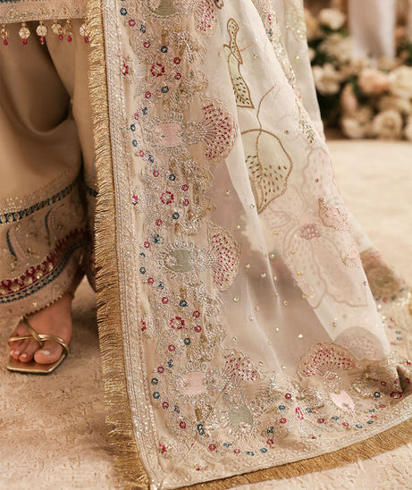 RA Nureh Jhoomro L/Formal'24 NL#72