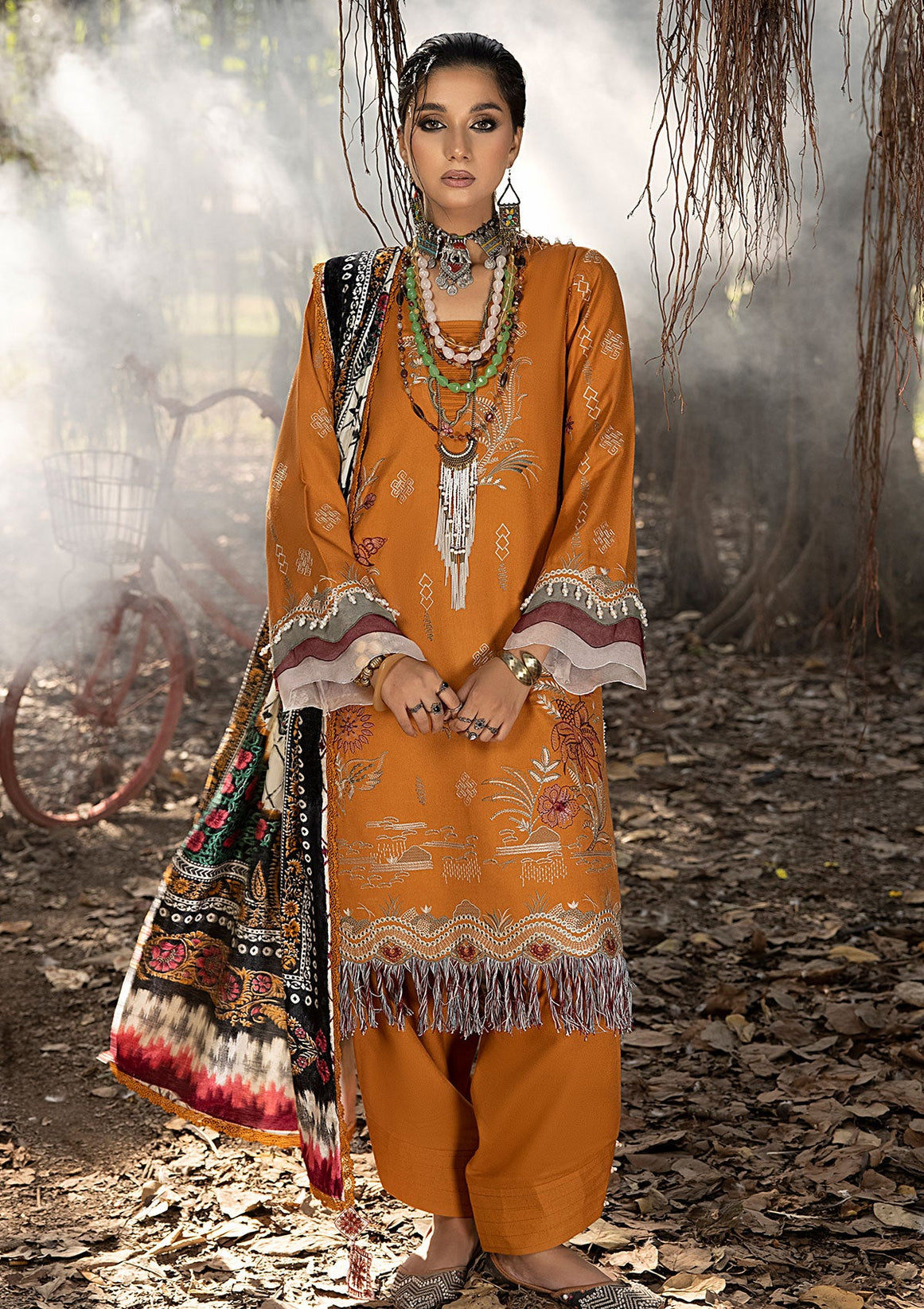 Humdum Mirk Embroidered Dhanak`23 D#09
