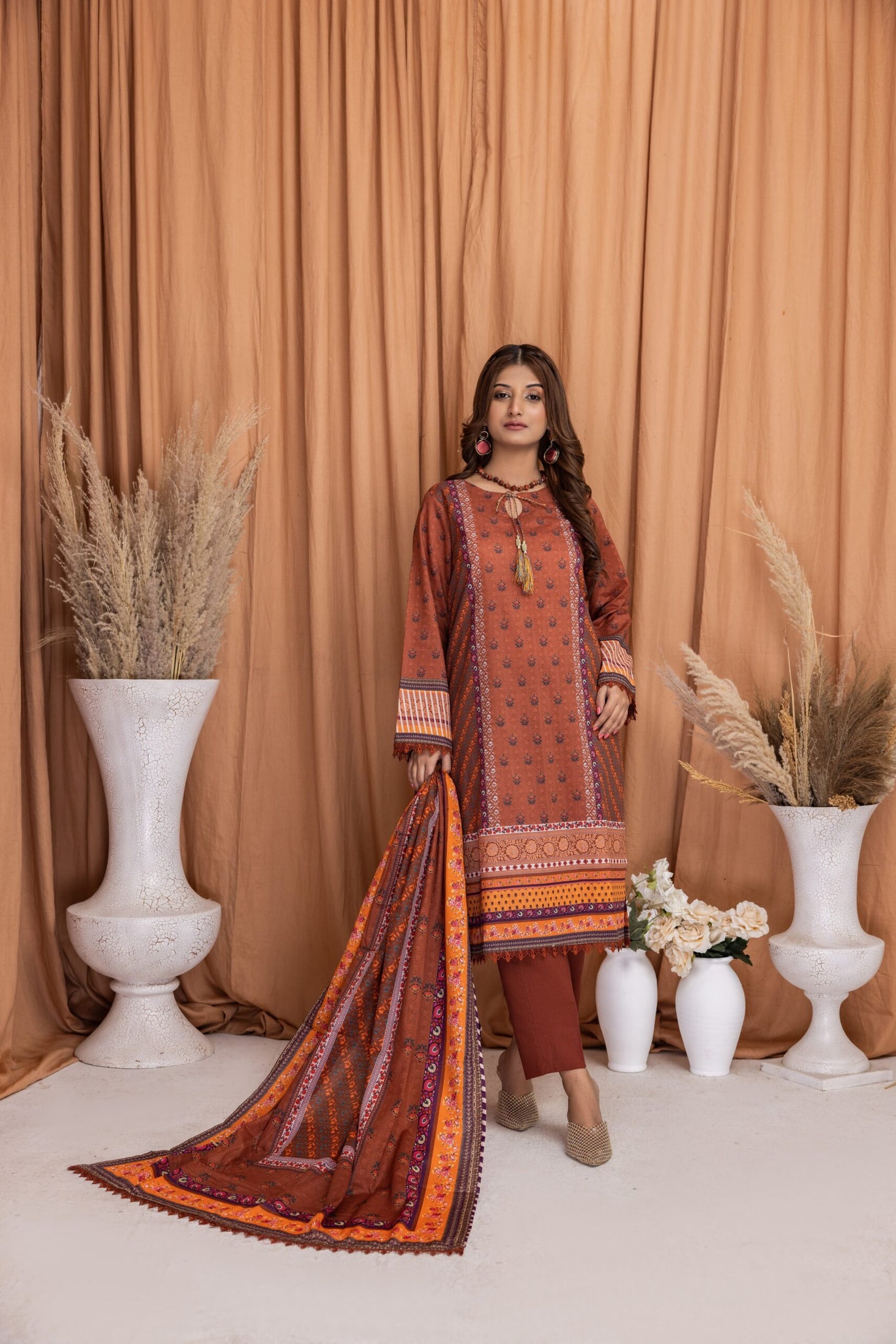 Regalia Salina Lawn`24 D#09