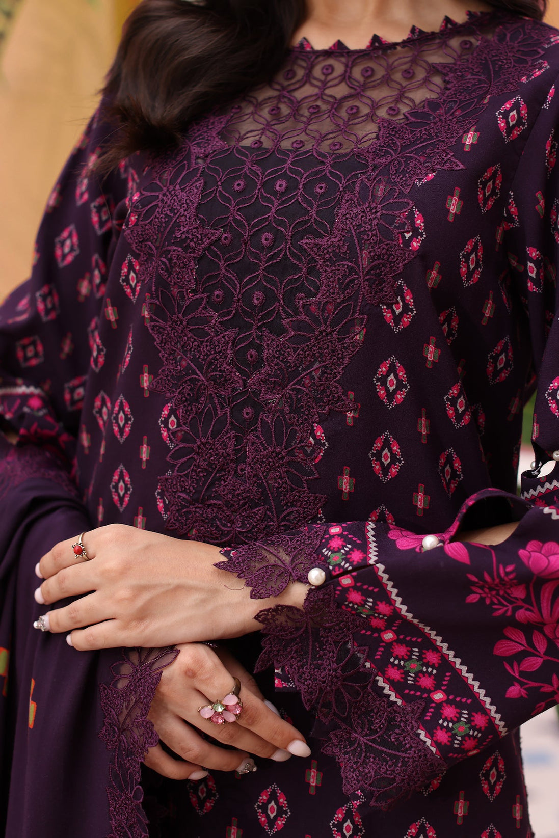 BR Charizma Sheen E/Shawl'24 D#401