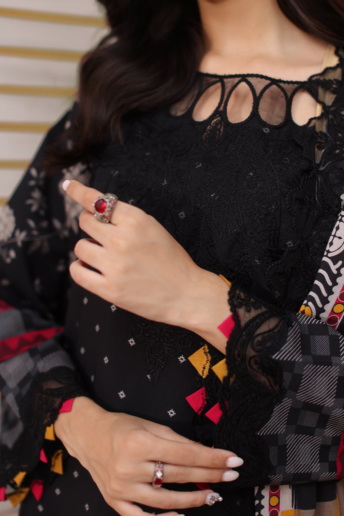 BR Charizma Sheen E/Shawl'24 D#403
