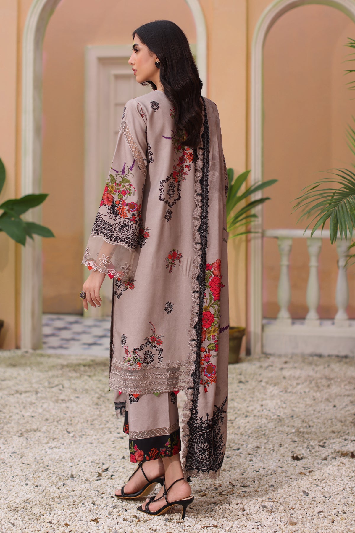 BR Charizma Sheen E/Shawl'24 D#402