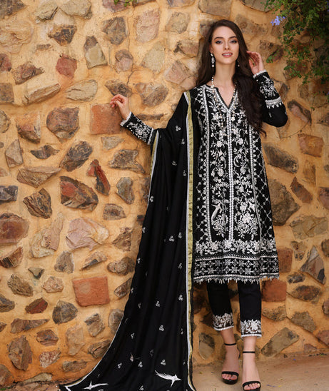 Luxury Winter Shawl By Noor by Sadia Asad D# 01