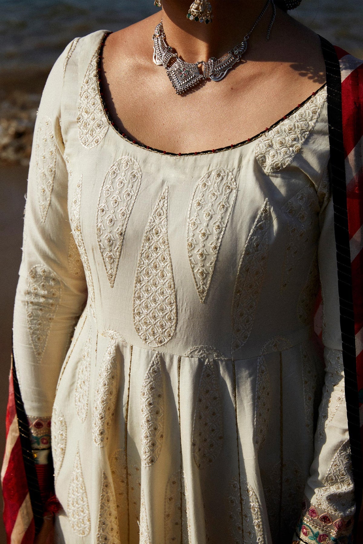 Zara Shahjahan Lawn Unstitched 2024 AAINA-8A