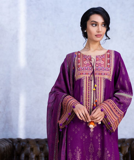 Sobia Nazir Autumn Winter`21 D#7-A