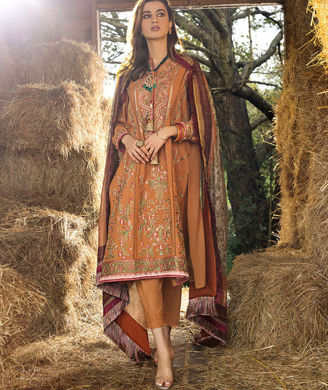 Sobia Nazir Autumn Winter'22 D#04 A