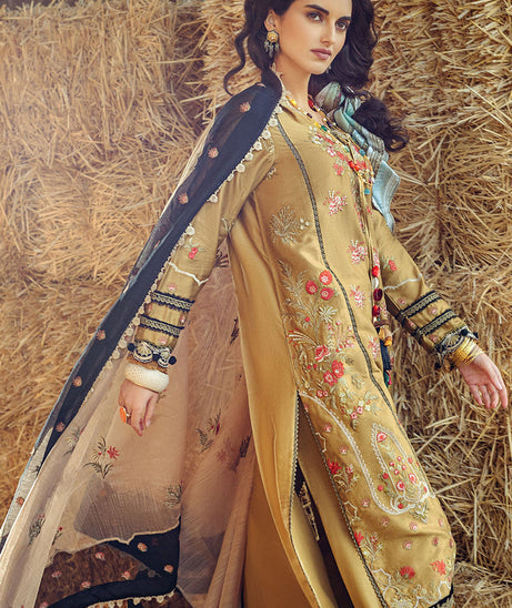 Sobia Nazir Autumn Winter'22 D#01 B