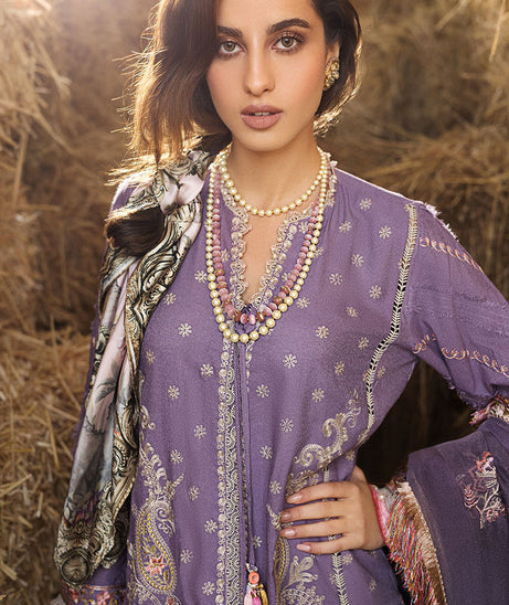 Sobia Nazir Autumn Winter'22 D#06 A