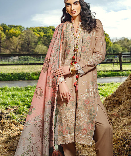 Sobia Nazir Autumn Winter'22 D#05 A