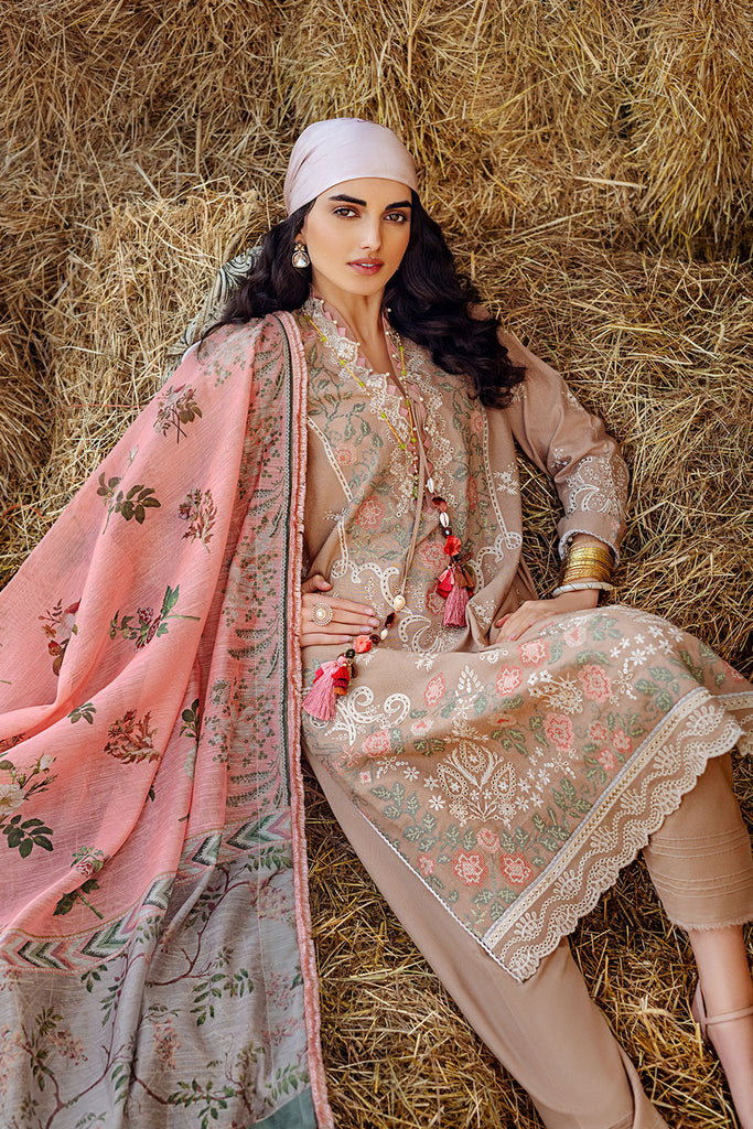 Sobia Nazir Autumn Winter'22 D#05 A