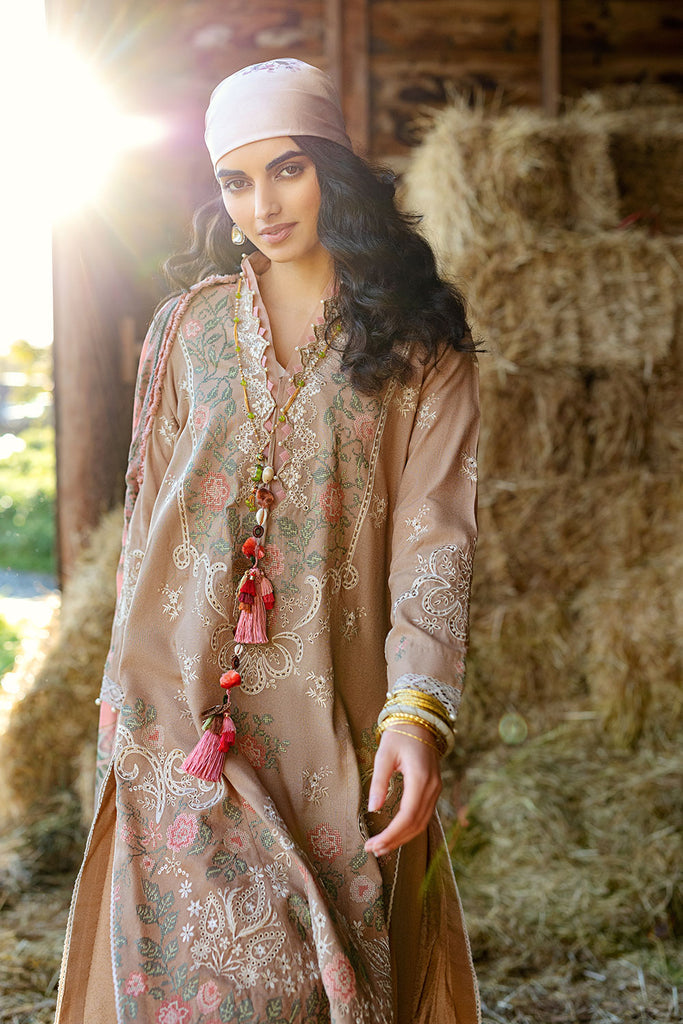 Sobia Nazir Autumn Winter'22 D#05 A