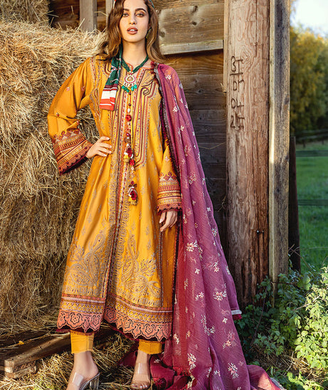 Sobia Nazir Autumn Winter'22 D#02 B