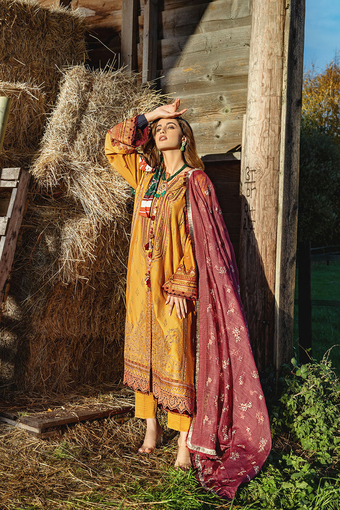 Sobia Nazir Autumn Winter'22 D#02 B