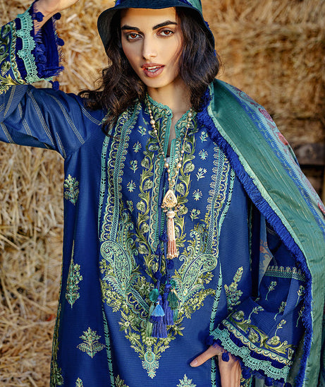 Sobia Nazir Autumn Winter'22 D#09 B