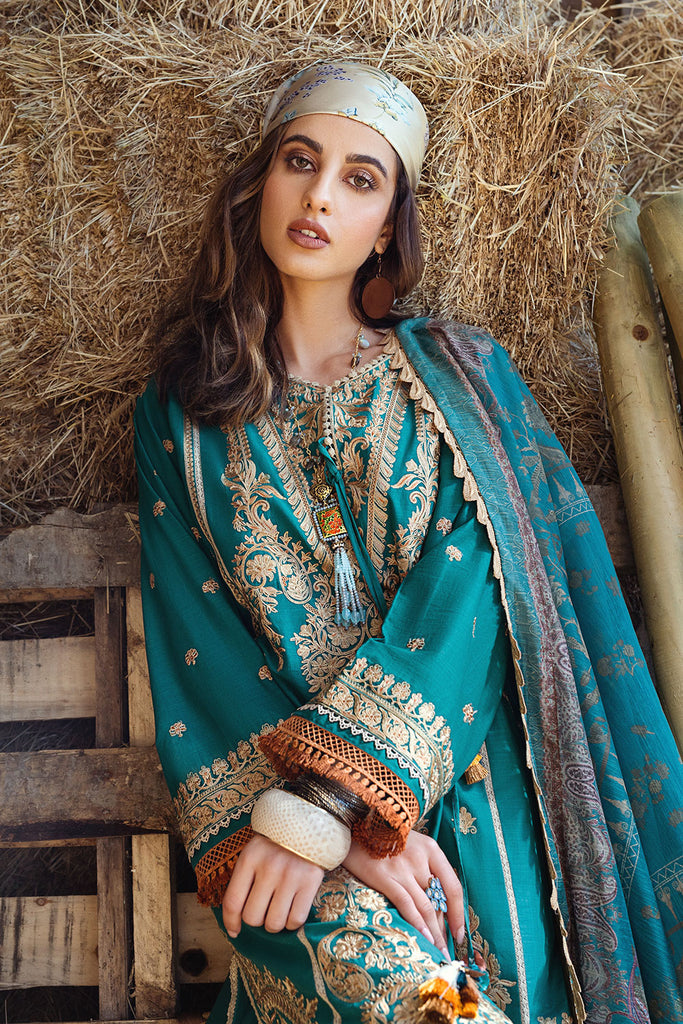 Sobia Nazir Autumn Winter'22 D#07 B