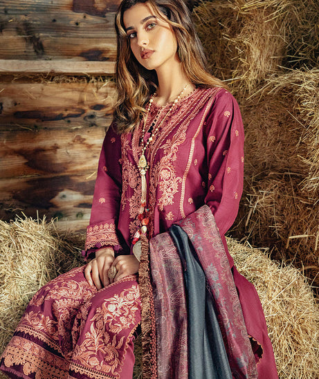 Sobia Nazir Autumn Winter'22 D#07 A