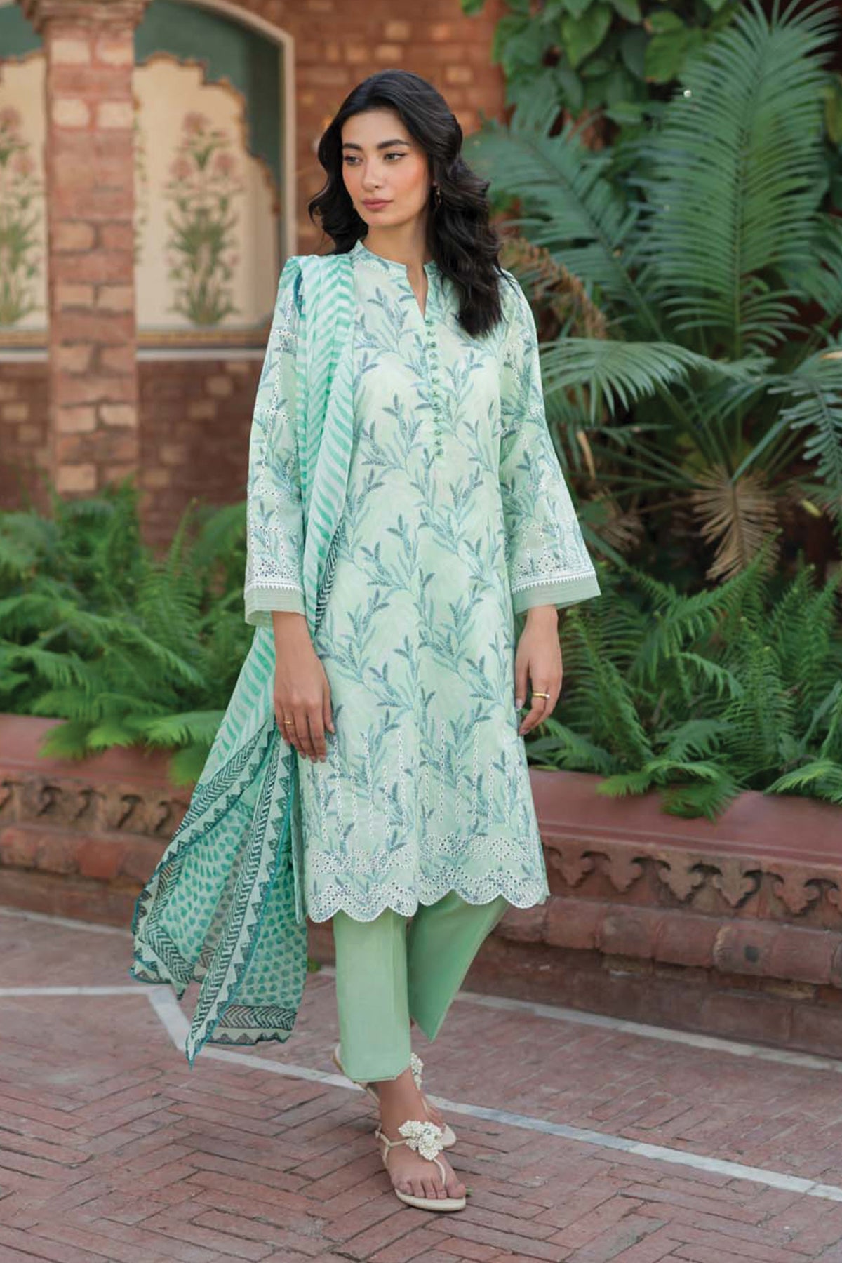 Sahar S/S Emb Lawn'24 V#2 EL#3