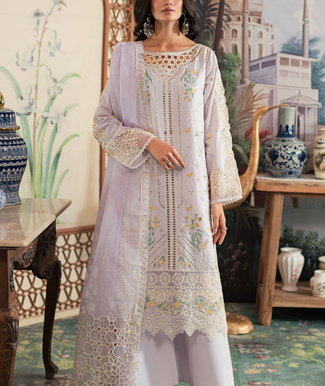 Emaan Adeel Ayra L/Lawn`24 AR#10
