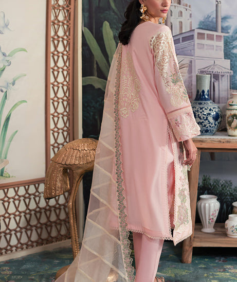 Emaan Adeel Ayra L/Lawn`24 AR#01