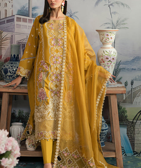 Emaan Adeel Ayra L/Lawn`24 AR#06
