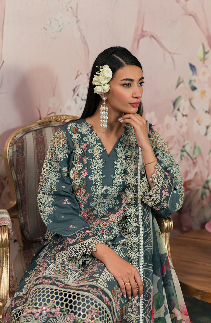 Emaan Adeel Ayra L/Lawn`24 AR#09