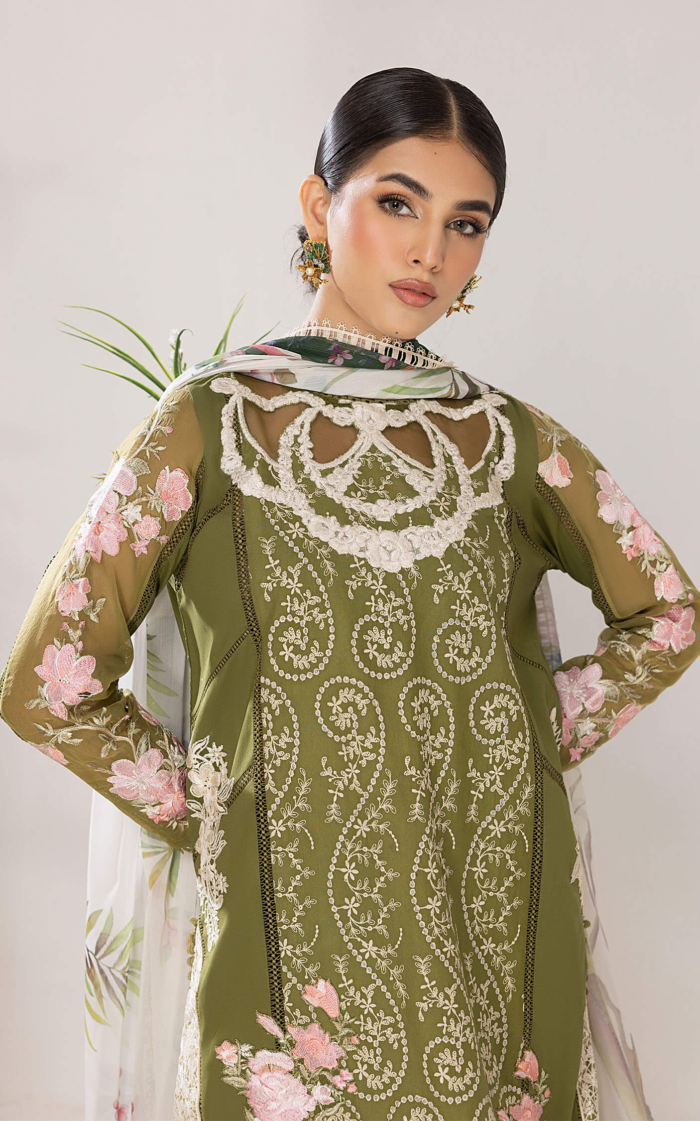Asifa &amp; Nabeel Aleyna Summer`23 Vol-2 D#10