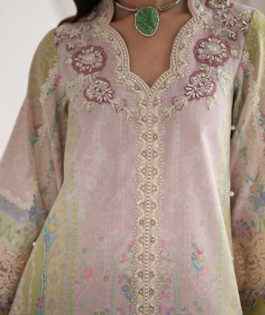 AJR Garden Whispers Silk`25 D#3