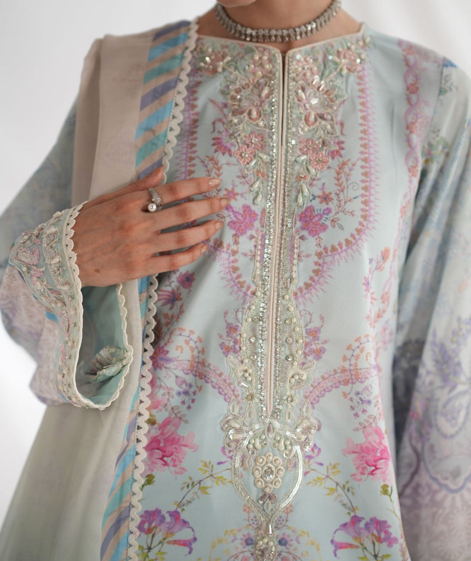 AJR Garden Whispers Silk`25 D#4