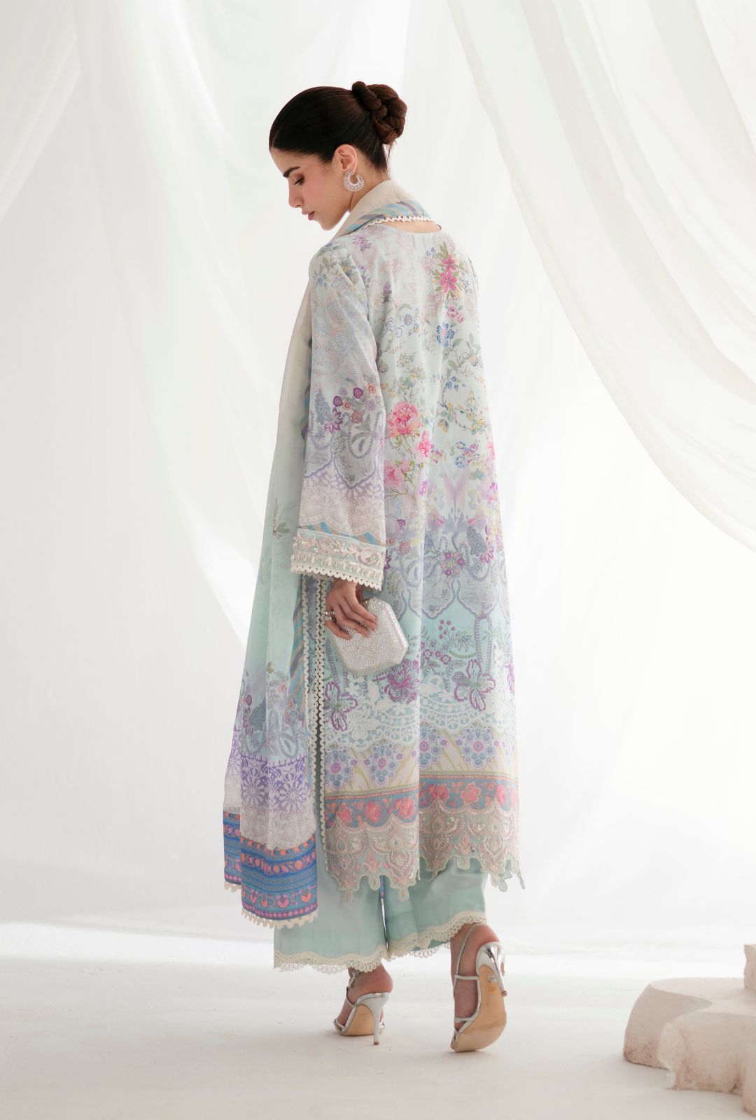 AJR Garden Whispers Silk`25 D#4