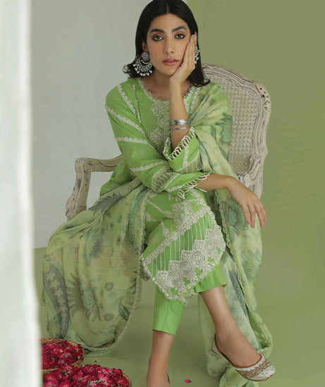 Aabyaan Aarzu Luxury Lawn`22 AA#10